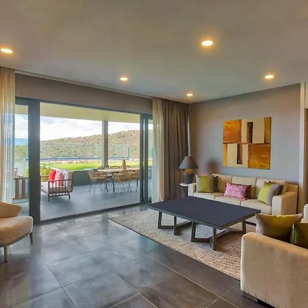 Sunset Villa